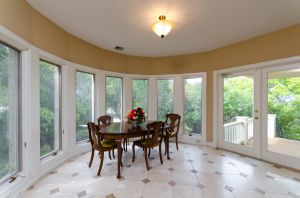 Breakfast Room.jpg